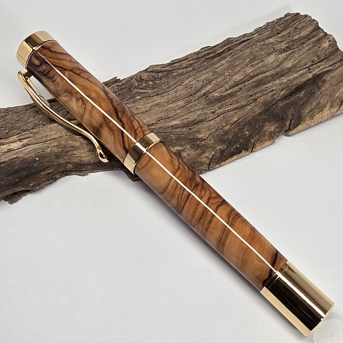 Stylo plume en Olivier de Provence – Grand Gel 1956 - N°3