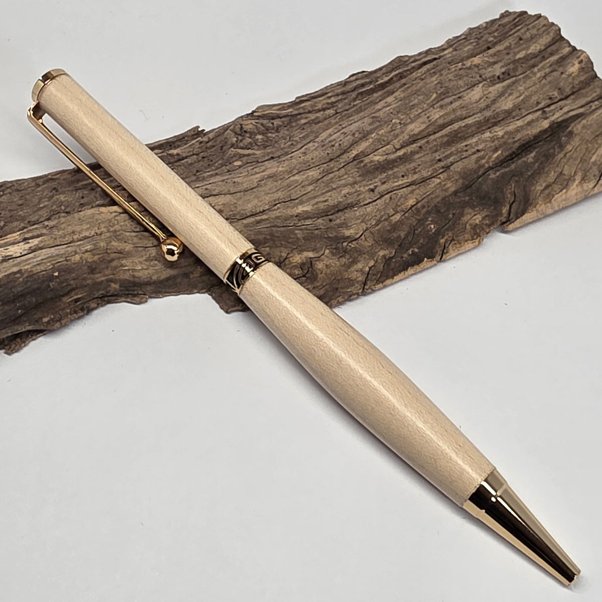 Stylo bille artisanal en bois d’Érable