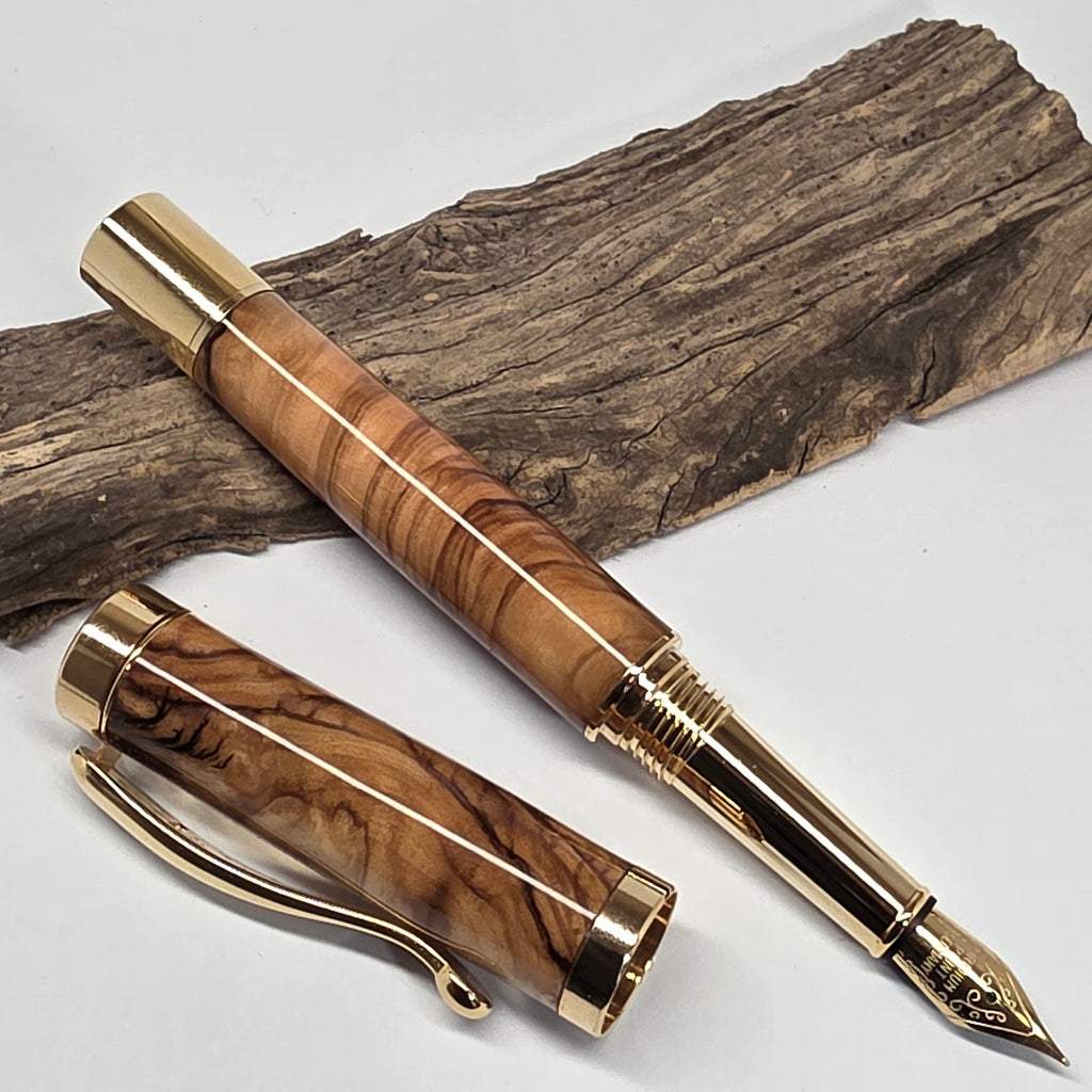 Stylo plume en Olivier de Provence – Grand Gel 1956 - N°3