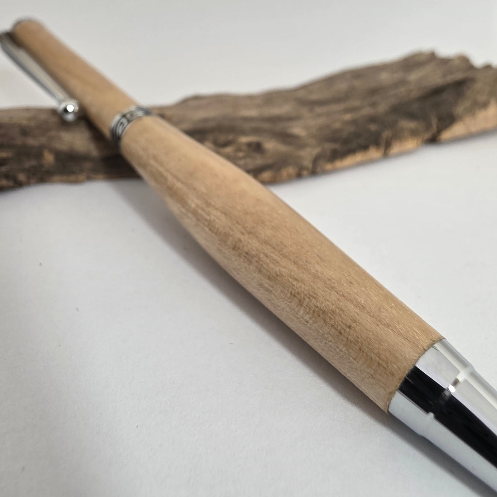 Stylo bille artisanal en bois de Bouleau