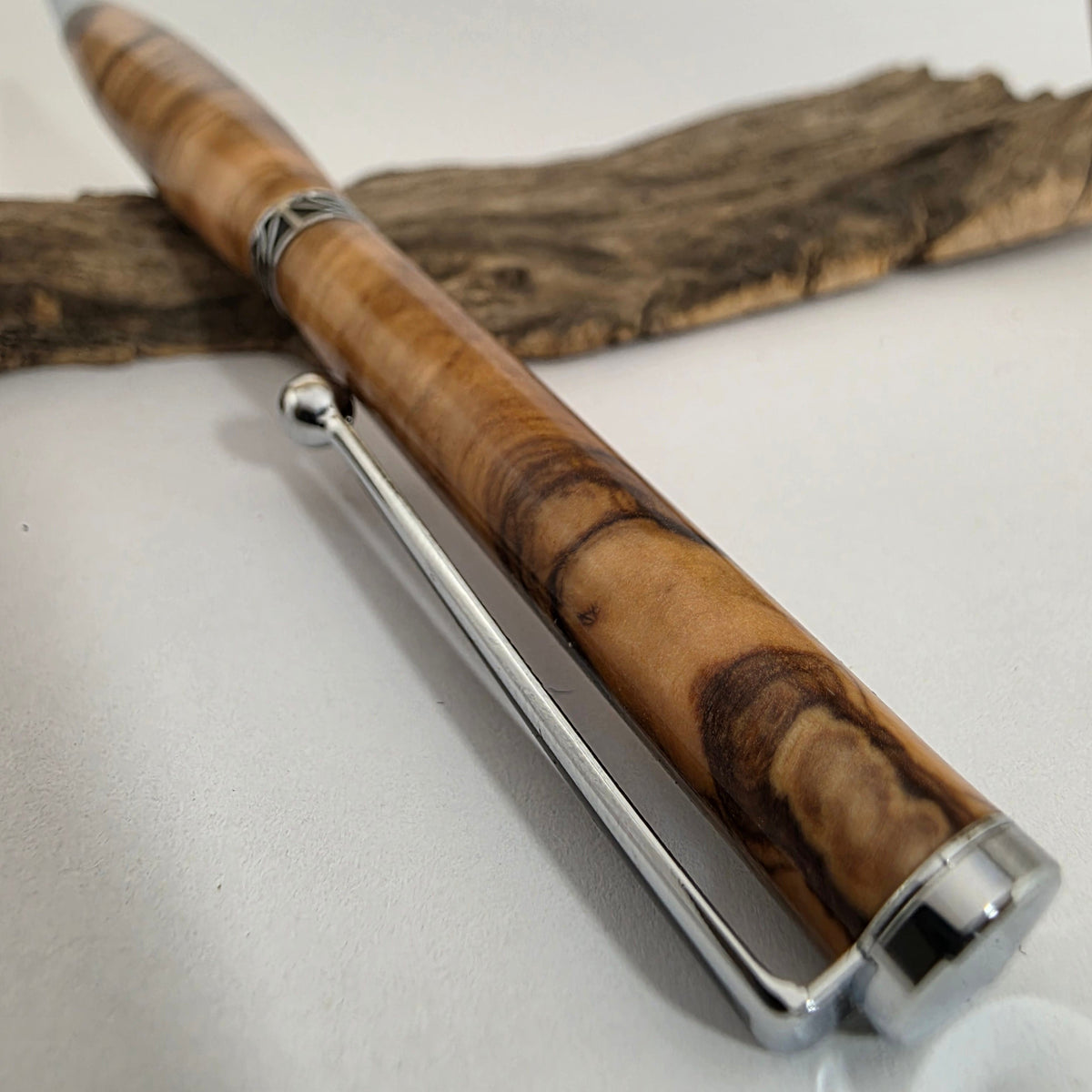 Stylo bille en Olivier de Provence – Grand Gel 1956 - N°12