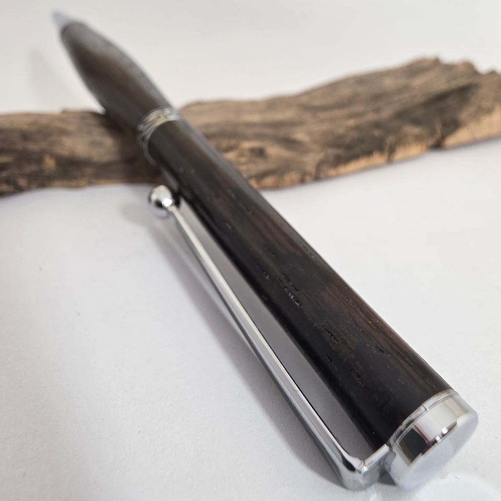 Stylo bille artisanal en bois de Wengé