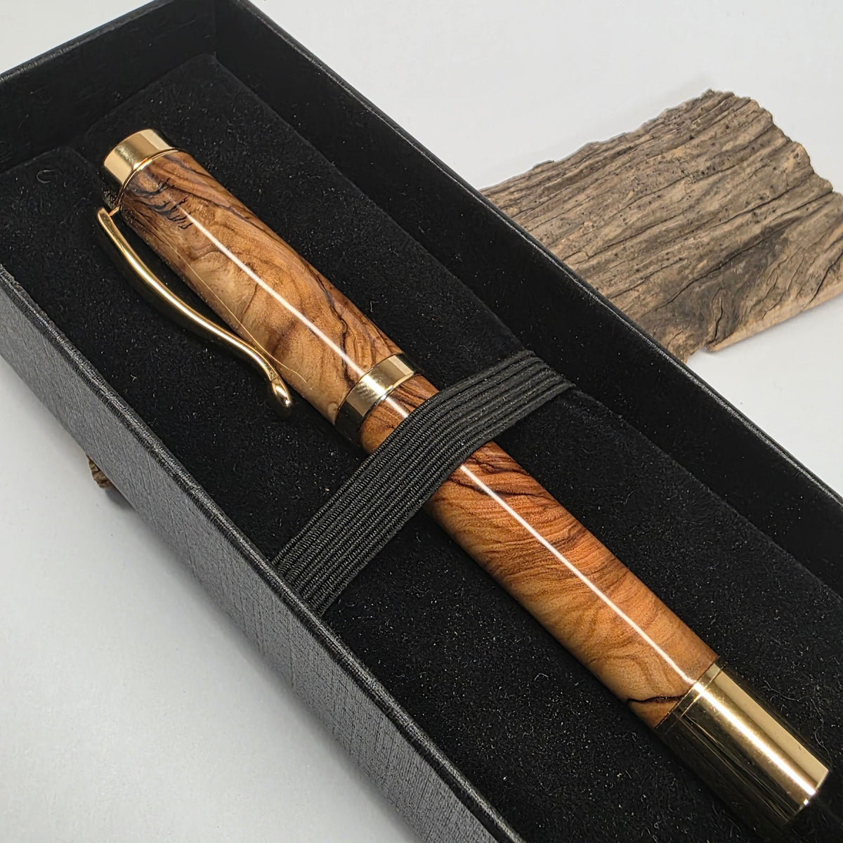 Stylo plume en Olivier de Provence – Grand Gel 1956 - N°3