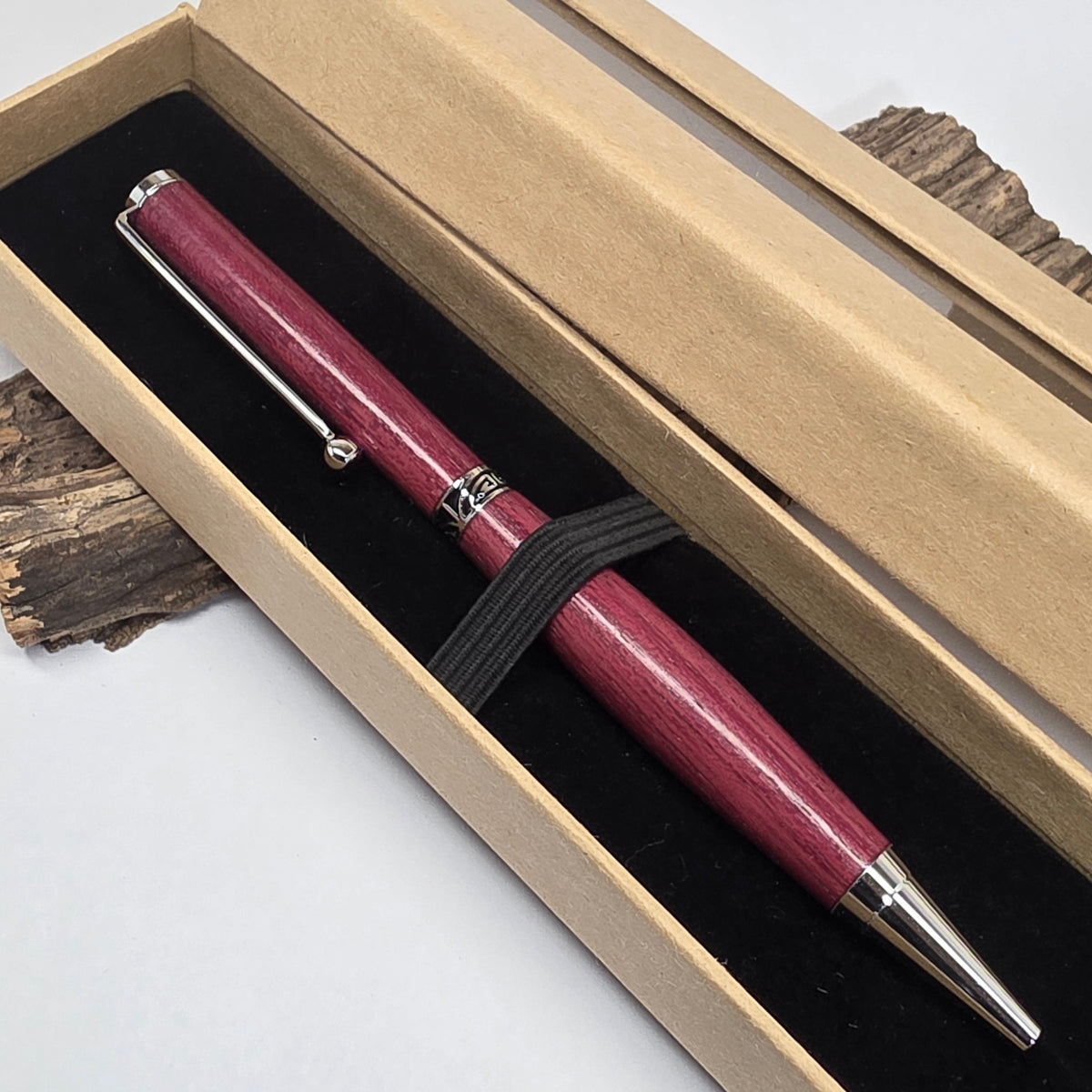Stylo bille artisanal en bois d’Amarante