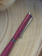 Stylo bille artisanal en bois d’Amarante