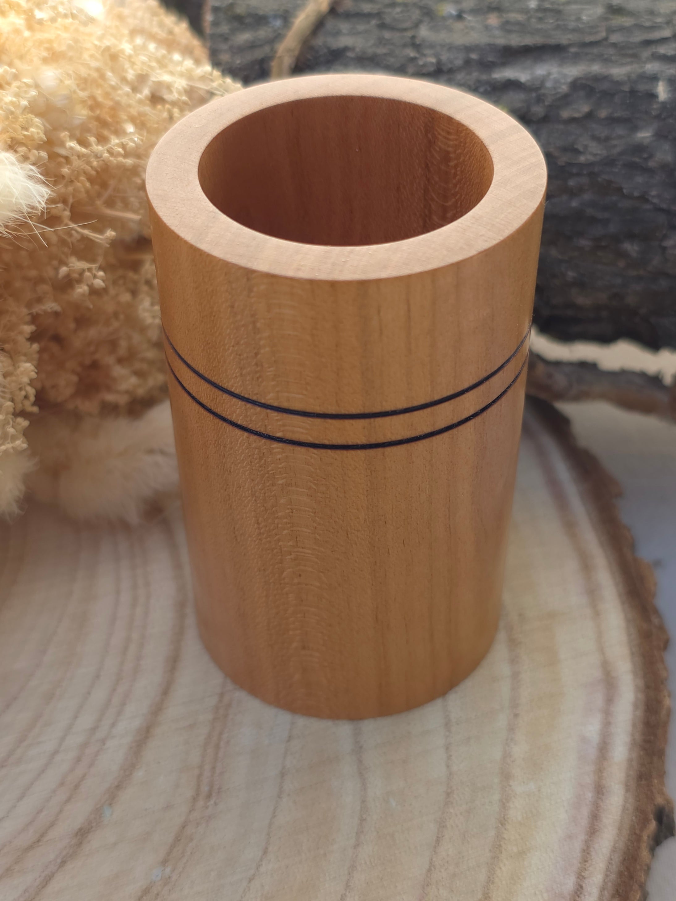 Pot à crayons artisanal en bois – décoration bureau