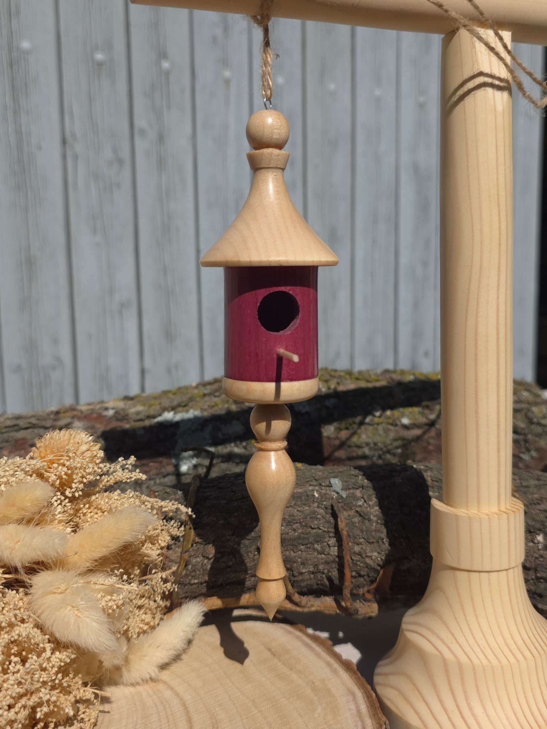 Nichoir décoratif suspendu en bois - Pièce unique