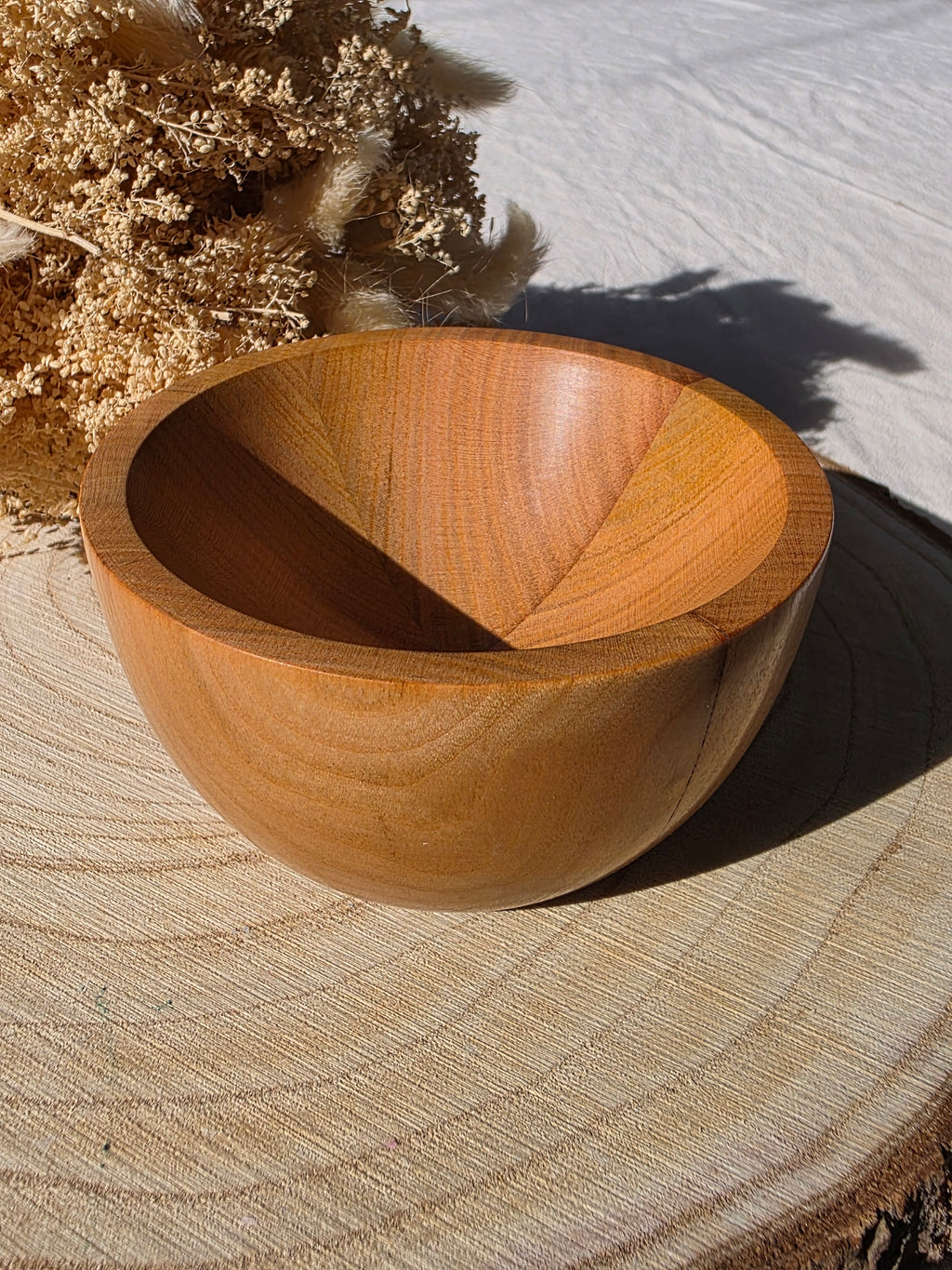 Vide-poche en bois segmenté de merisier - Pièce unique