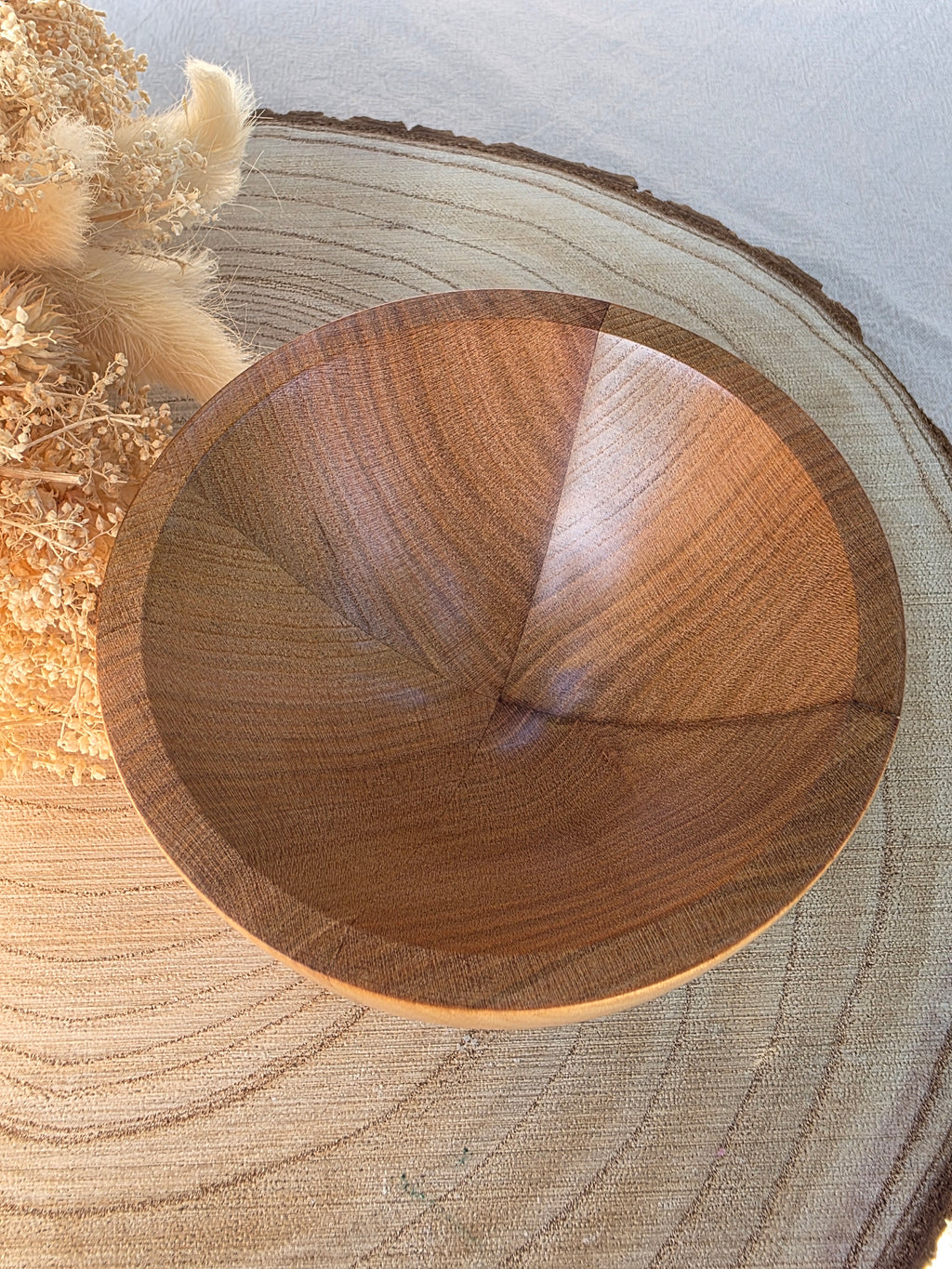 Vide-poche en bois segmenté de merisier - Pièce unique