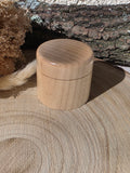 Petite boîte en bois tournée à la main