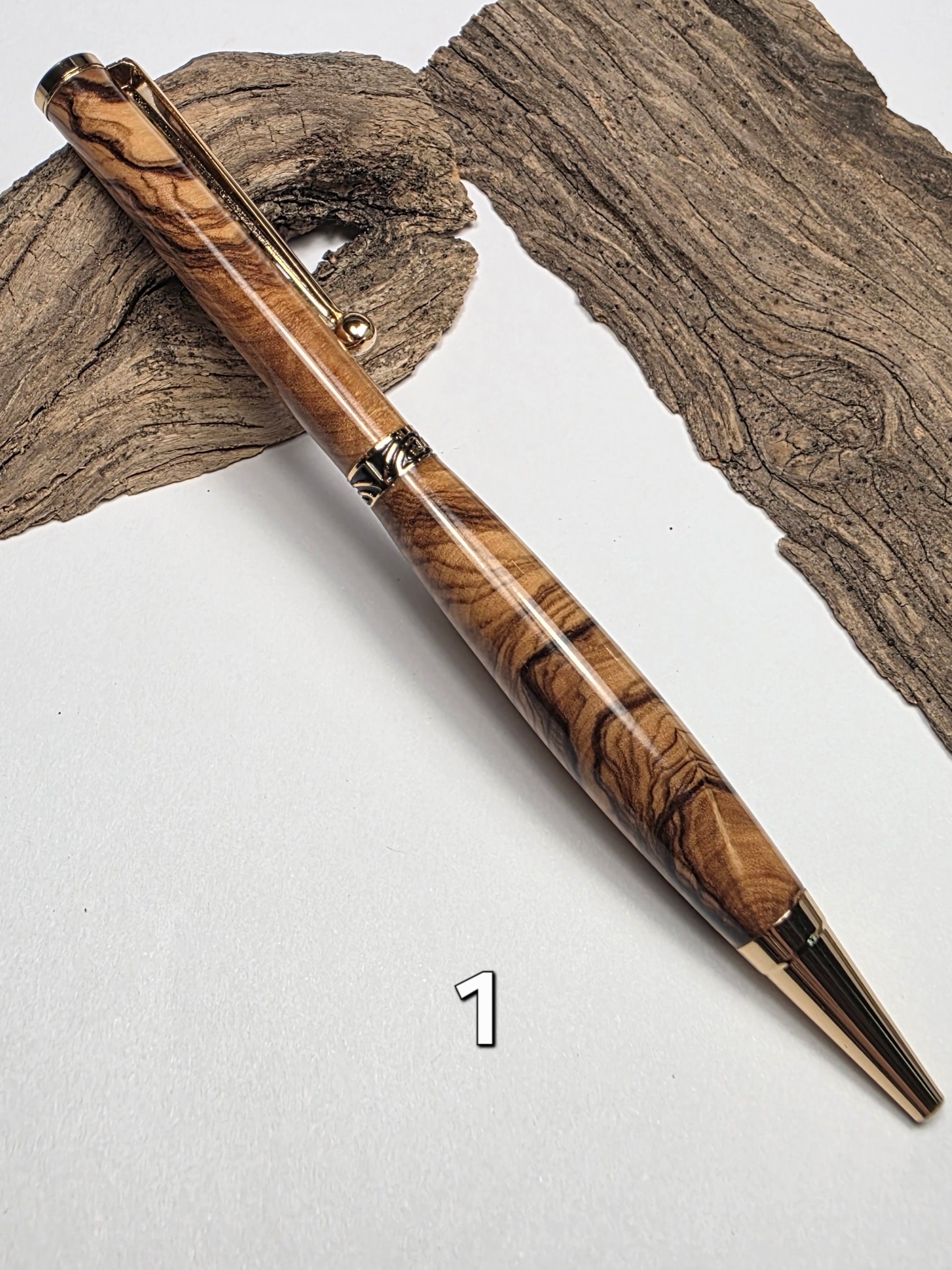 Stylo en olivier du Grand Gel de 1956 – Série limitée, finition miroir