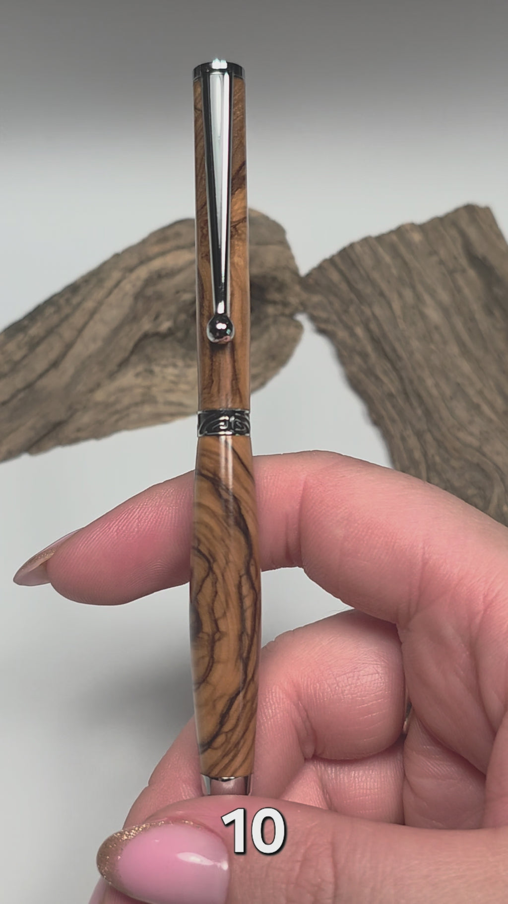 Stylo en olivier du Grand Gel de 1956 – Série limitée, finition miroir